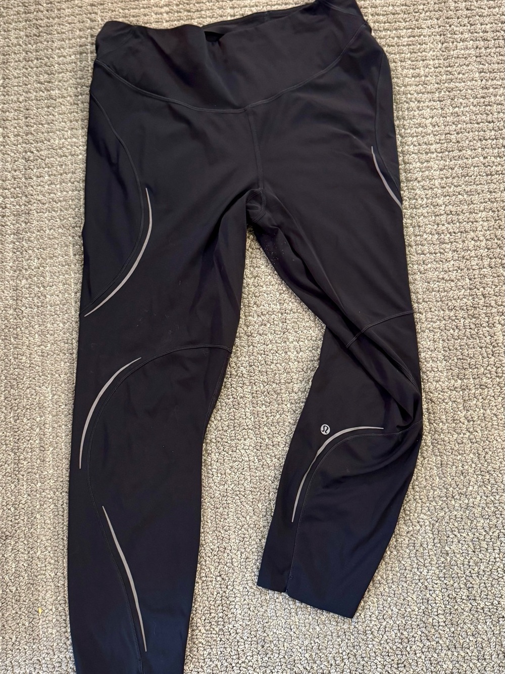 Lululemon Base Pace High-Rise Reflective Tight 25” Size 14